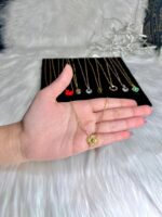 Golden Clover Stainless Steel Necklace for Women – Anti-Tarnish Elegant Jewelry - Image 2